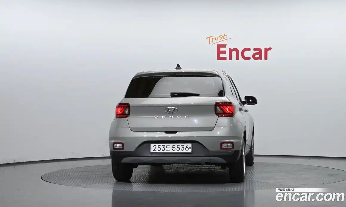 Hyundai Venue 2020 1.6 Автомат в Москве № 6621, фото 15