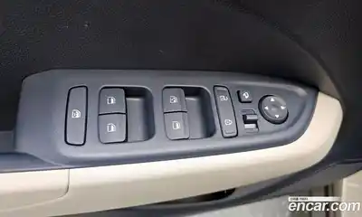 Hyundai Venue 2020 1.6 Автомат в Москве № 6621, миниатюра 5