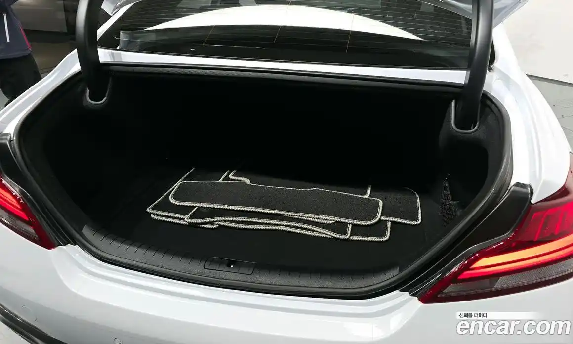 Genesis G70 2018 2.0 Автомат в Москве № 83230, фото 12