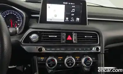 Genesis G70 2018 2.0 Автомат в Москве № 83230, миниатюра 9