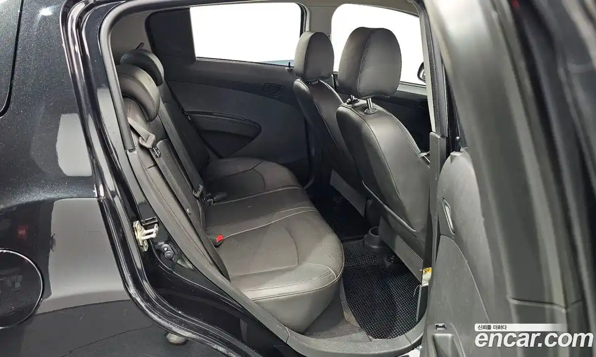 Chevrolet Spark 2013 1.0 Автомат в Москве № 84910, фото 18