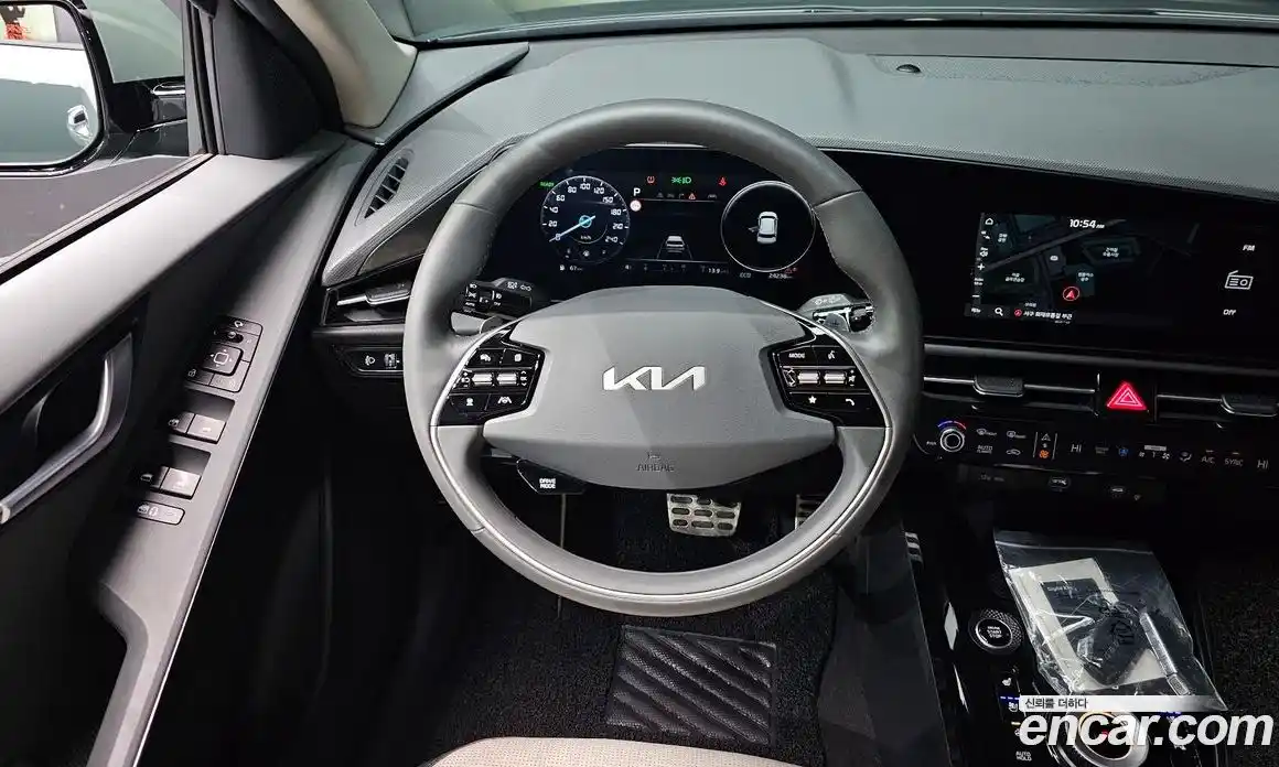 Kia Niro 2023 1.6 Автомат в Москве № 101331, фото 18