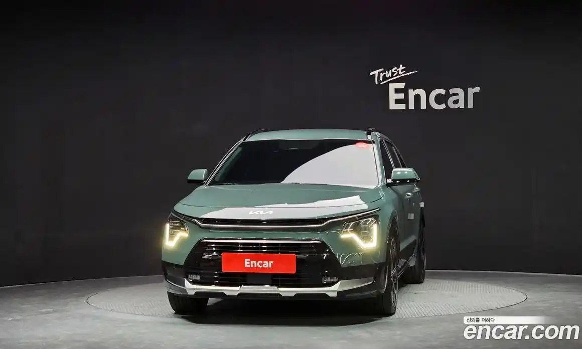 Kia Niro 2023 1.6 Автомат в Москве № 101331, фото 19