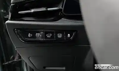 Kia Niro 2023 1.6 Автомат в Москве № 101331, миниатюра 4