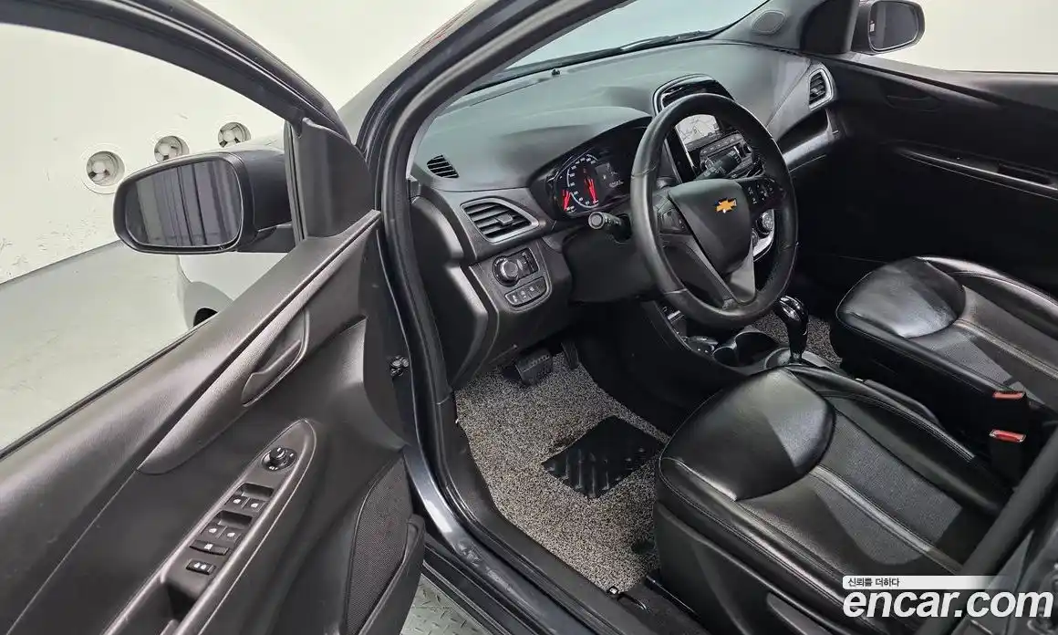 Chevrolet Spark 2019 1.0 Автомат в Москве № 104185, фото 18