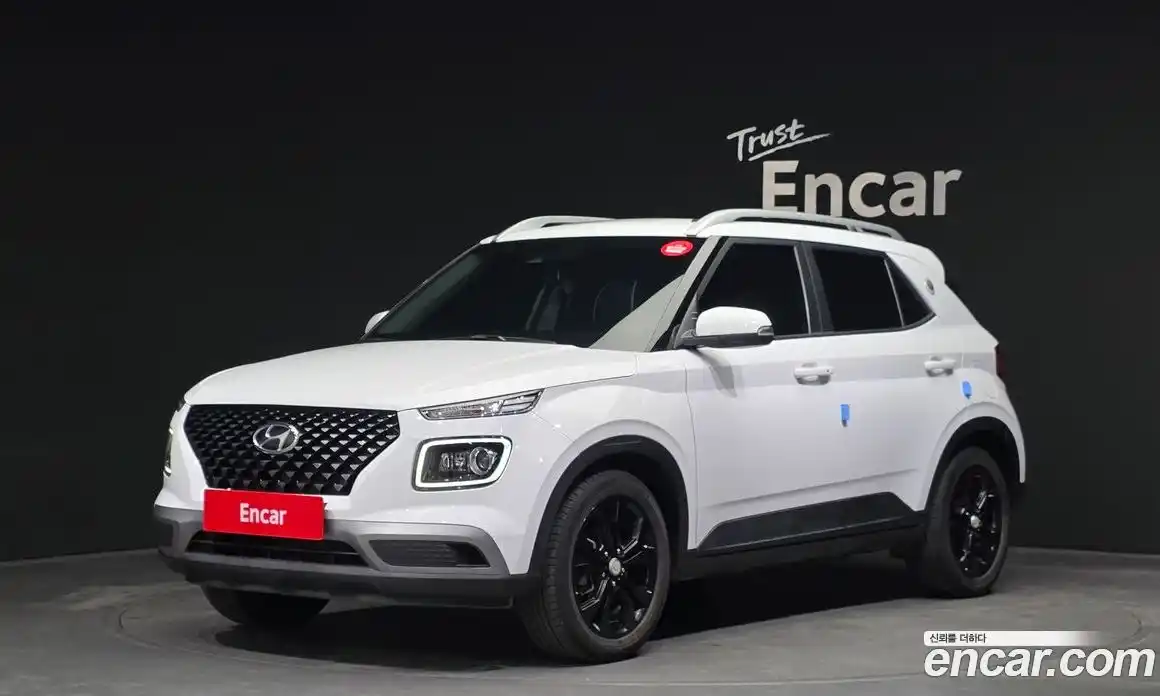 Hyundai Venue 2021 1.6 Автомат в Москве № 10723, фото 15