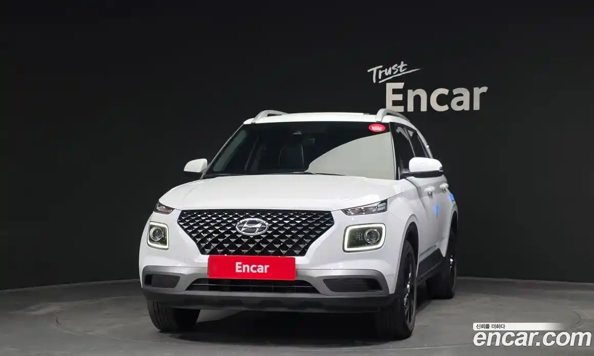 Hyundai Venue 2021 1.6 Автомат в Москве № 10723, фото 17