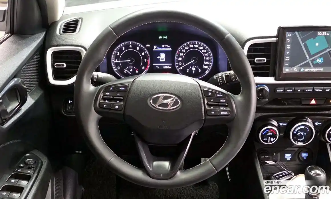 Hyundai Venue 2021 1.6 Автомат в Москве № 10723, фото 18