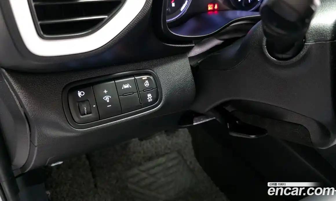 Hyundai Venue 2021 1.6 Автомат в Москве № 10723, фото 19