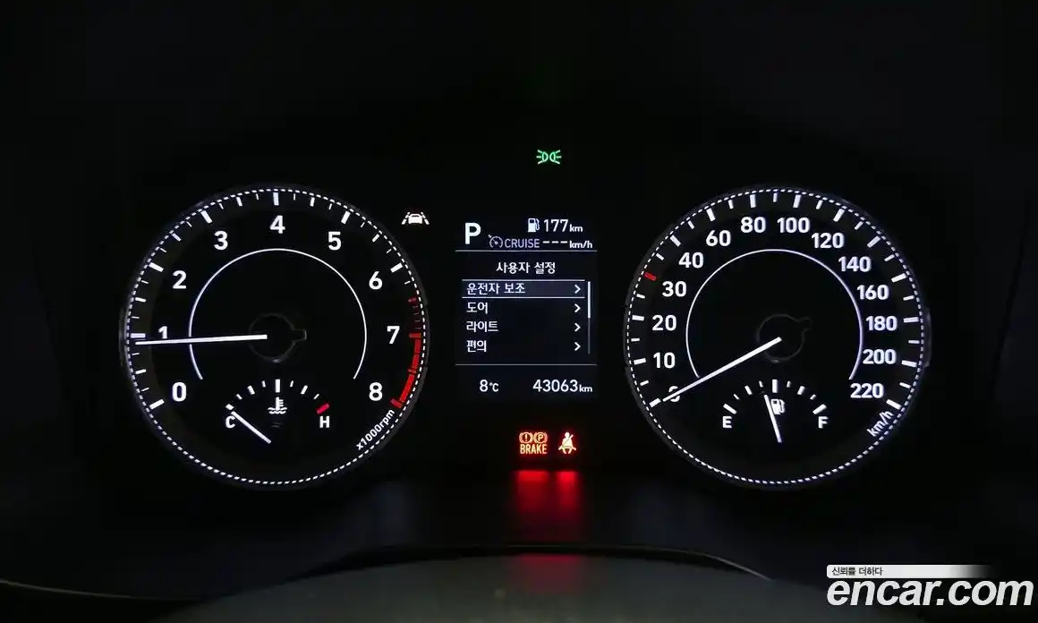 Hyundai Venue 2021 1.6 Автомат в Москве № 10723, фото 6