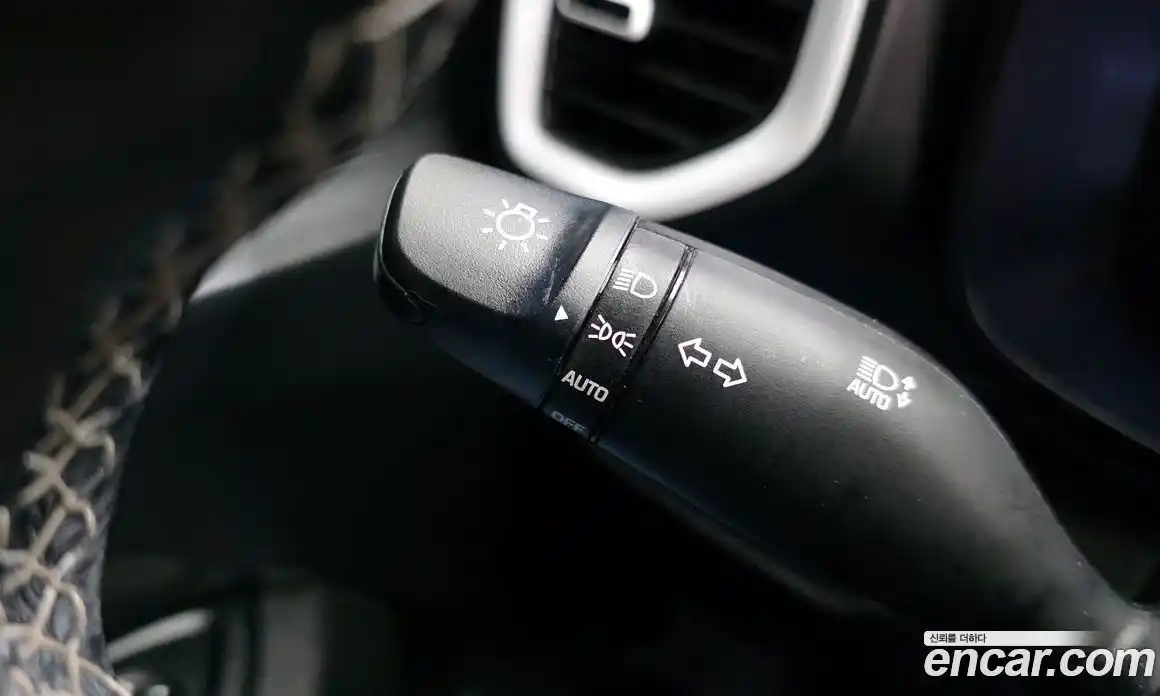 Hyundai Venue 2021 1.6 Автомат в Москве № 10723, фото 7