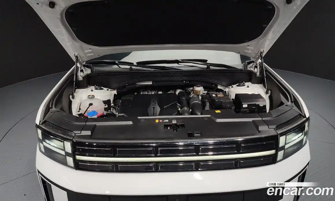 Hyundai Santa Fe 2024 2.5 Автомат в Москве № 108349, фото 15