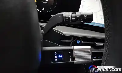 Hyundai Santa Fe 2024 2.5 Автомат в Москве № 108349, миниатюра 3