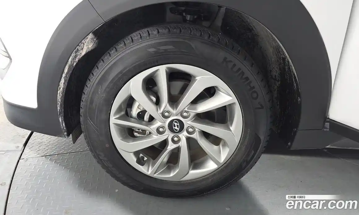 Hyundai Tucson 2016 1.7 Автомат в Москве № 110083, фото 17