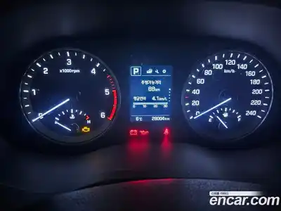 Hyundai Tucson 2016 1.7 Автомат в Москве № 110083, миниатюра 3