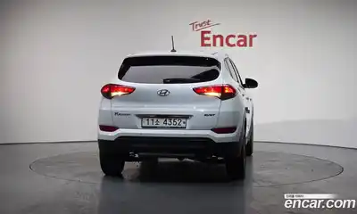 Hyundai Tucson 2016 1.7 Автомат в Москве № 110083, миниатюра 4