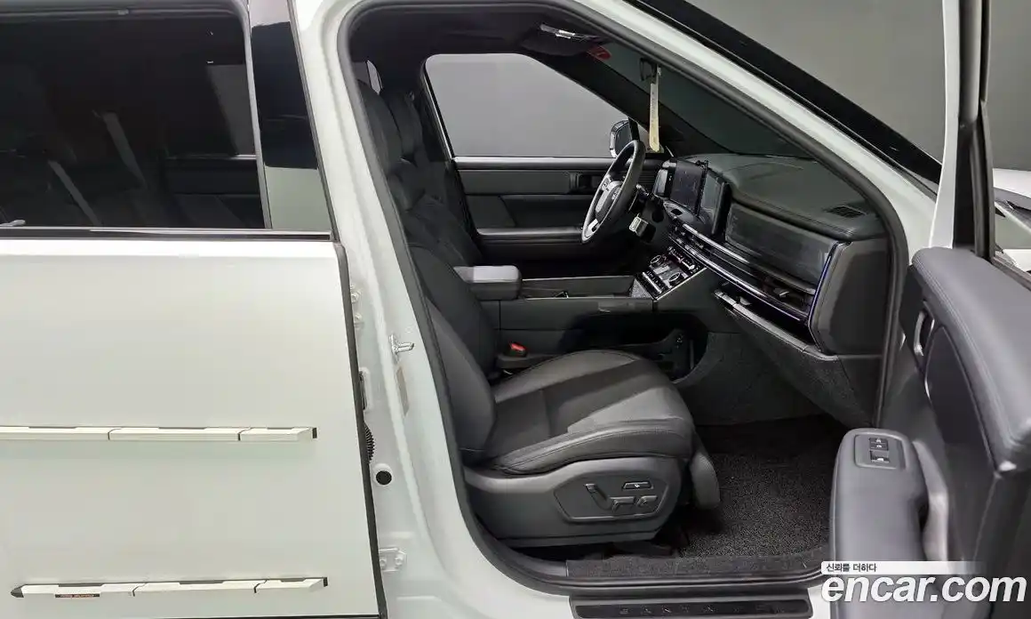 Hyundai Santa Fe 2024 2.5 Автомат в Москве № 110903, фото 19