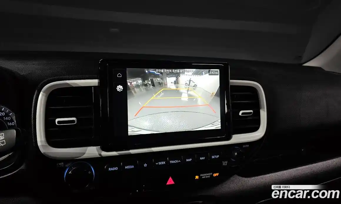 Hyundai Venue 2022 1.6 Автомат в Москве № 110983, фото 12