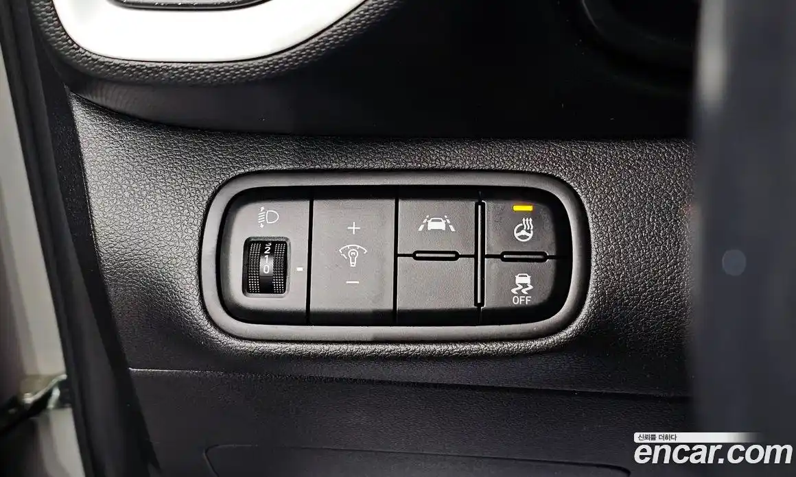 Hyundai Venue 2022 1.6 Автомат в Москве № 110983, фото 13