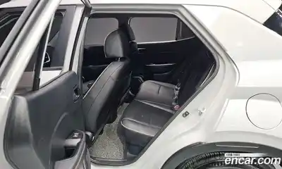 Hyundai Venue 2022 1.6 Автомат в Москве № 110983, миниатюра 2