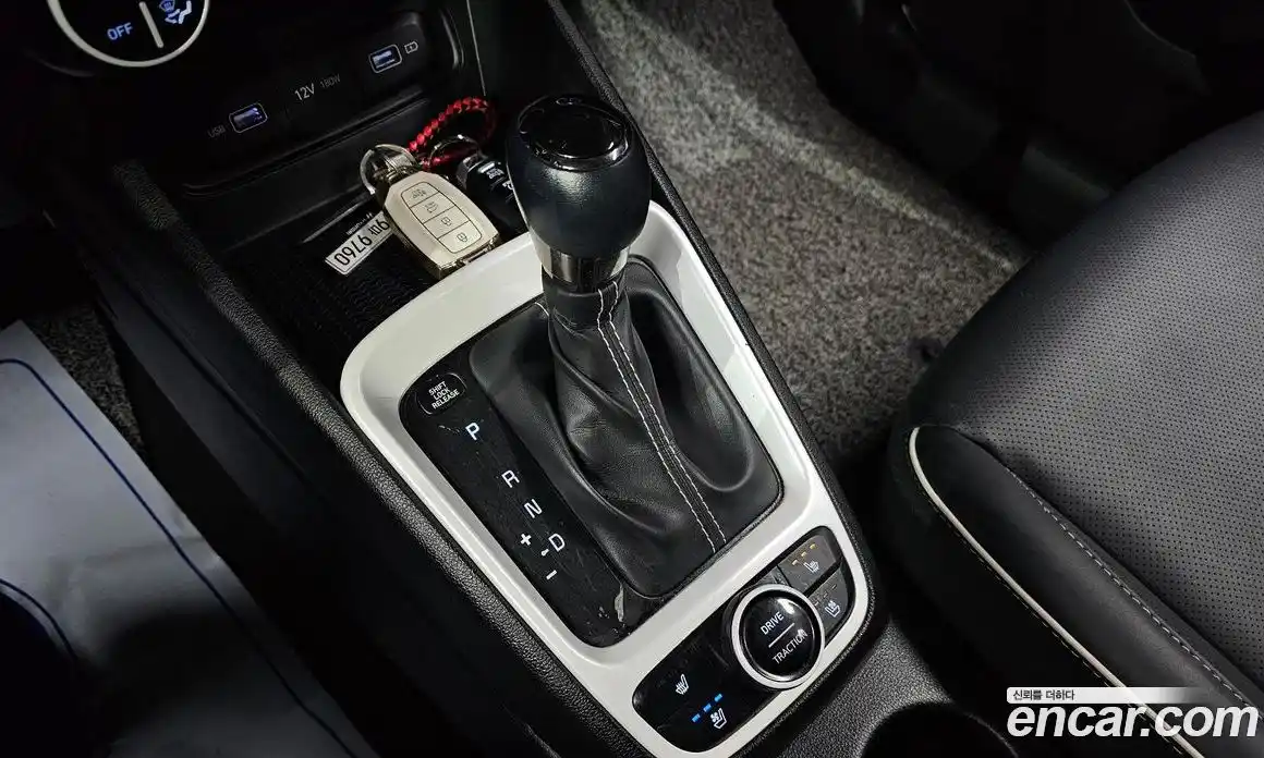 Hyundai Venue 2022 1.6 Автомат в Москве № 110983, фото 8