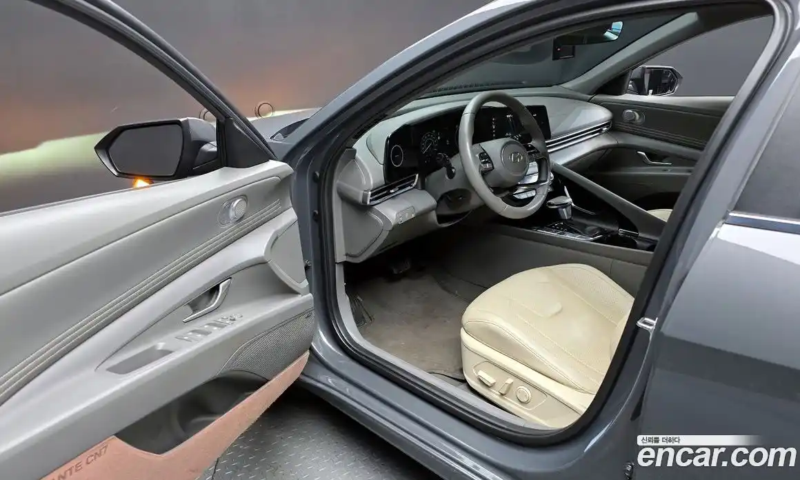 Hyundai Avante 2024 1.6 Автомат в Москве № 115586, фото 16