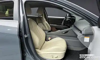 Hyundai Avante 2024 1.6 Автомат в Москве № 115586, миниатюра 5