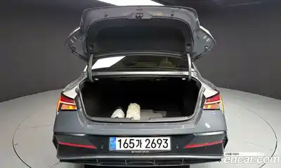 Hyundai Avante 2024 1.6 Автомат в Москве № 115586, миниатюра 9