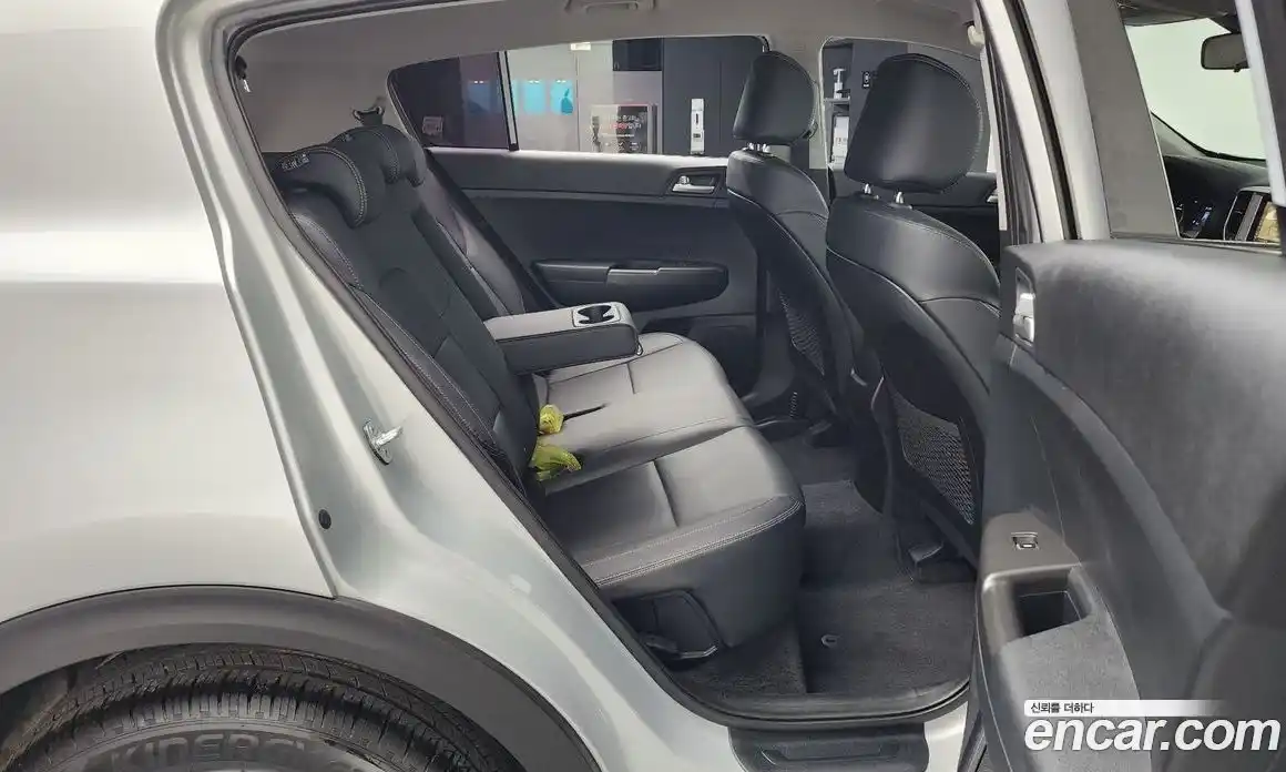 Kia Sportage 2020 2.0 Автомат в Москве № 115665, фото 13