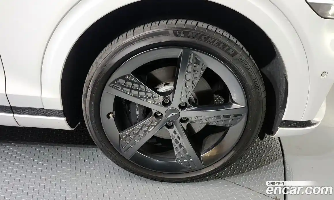 Genesis GV70 2021 2.5 Автомат в Москве № 117703, фото 15