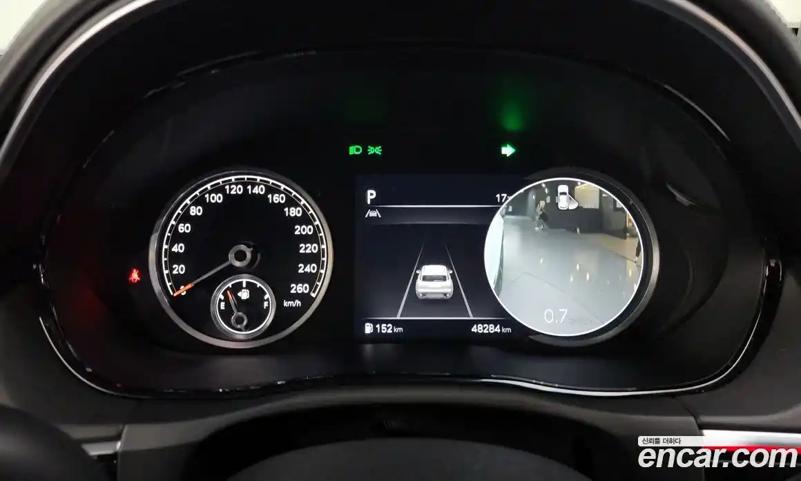 Genesis GV70 2021 2.5 Автомат в Москве № 117703, фото 3