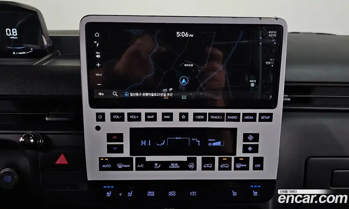 Hyundai Staria 2022 2.2 Автомат в Москве № 119629, фото 17