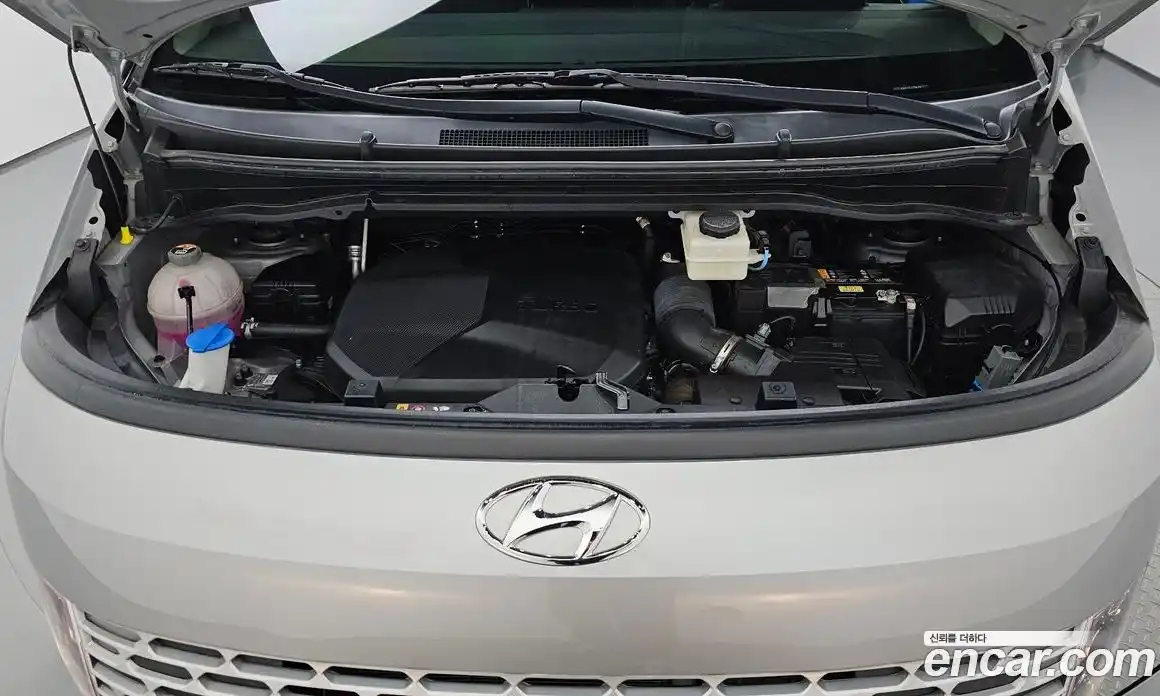 Hyundai Staria 2022 2.2 Автомат в Москве № 119629, фото 7