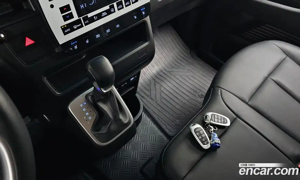 Hyundai Staria 2022 2.2 Автомат в Москве № 119629, фото 8