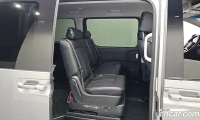 Hyundai Staria 2022 2.2 Автомат в Москве № 119629, миниатюра 9