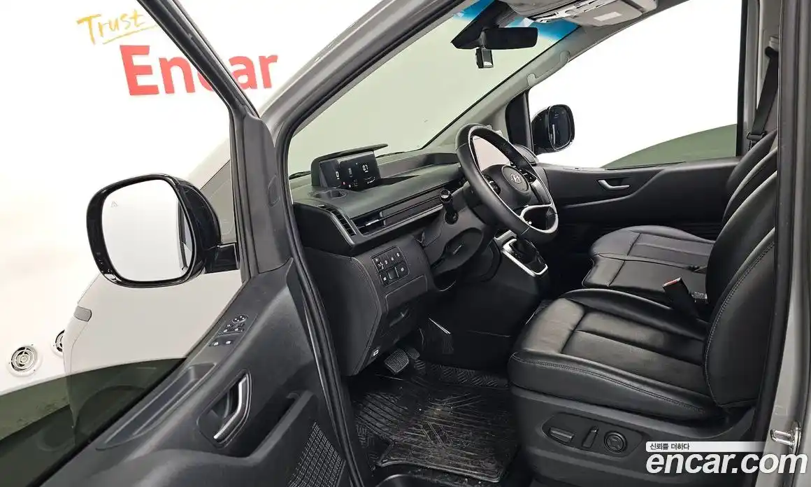 Hyundai Staria 2022 2.2 Автомат в Москве № 119629, фото 10