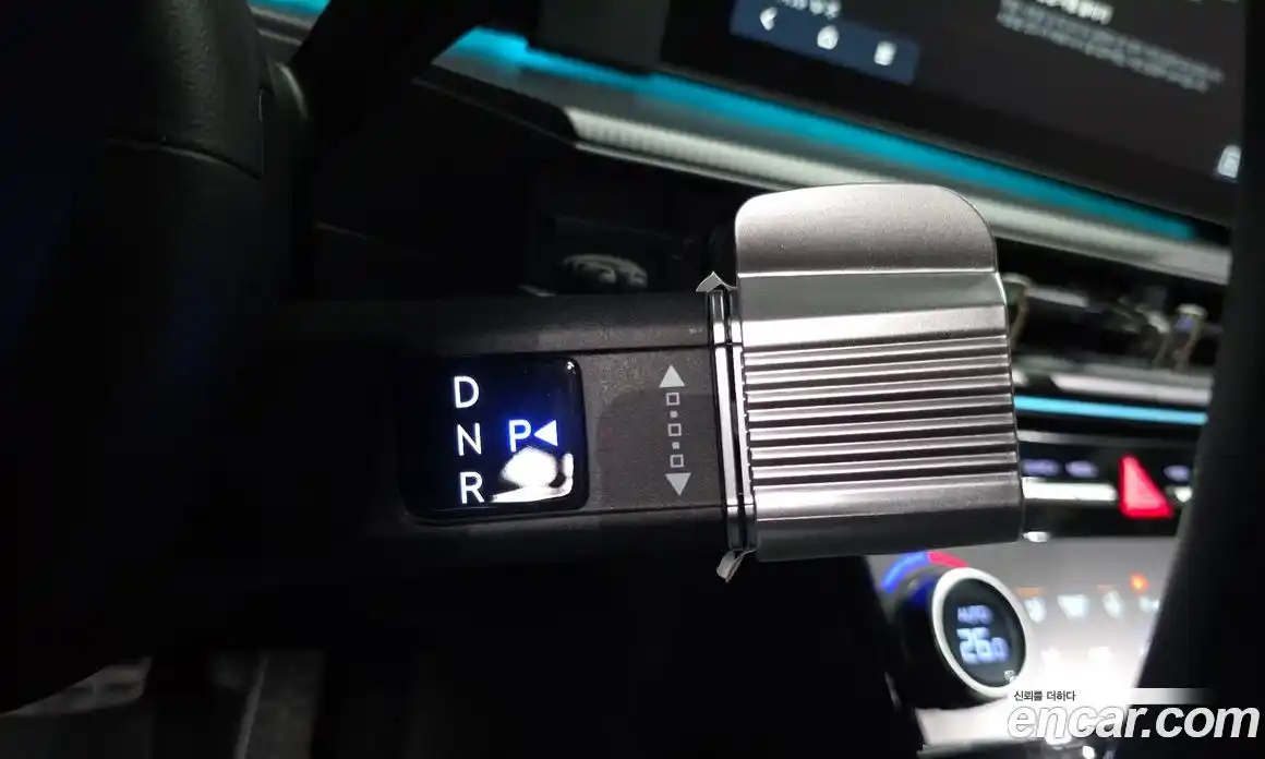 Hyundai Santa Fe 2025 1.6 Автомат в Москве № 119654, фото 14