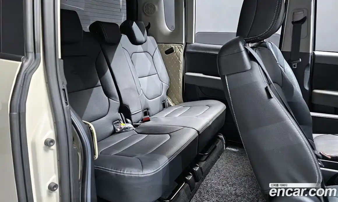 Kia Ray 2023 1.0 Автомат в Москве № 122295, фото 20