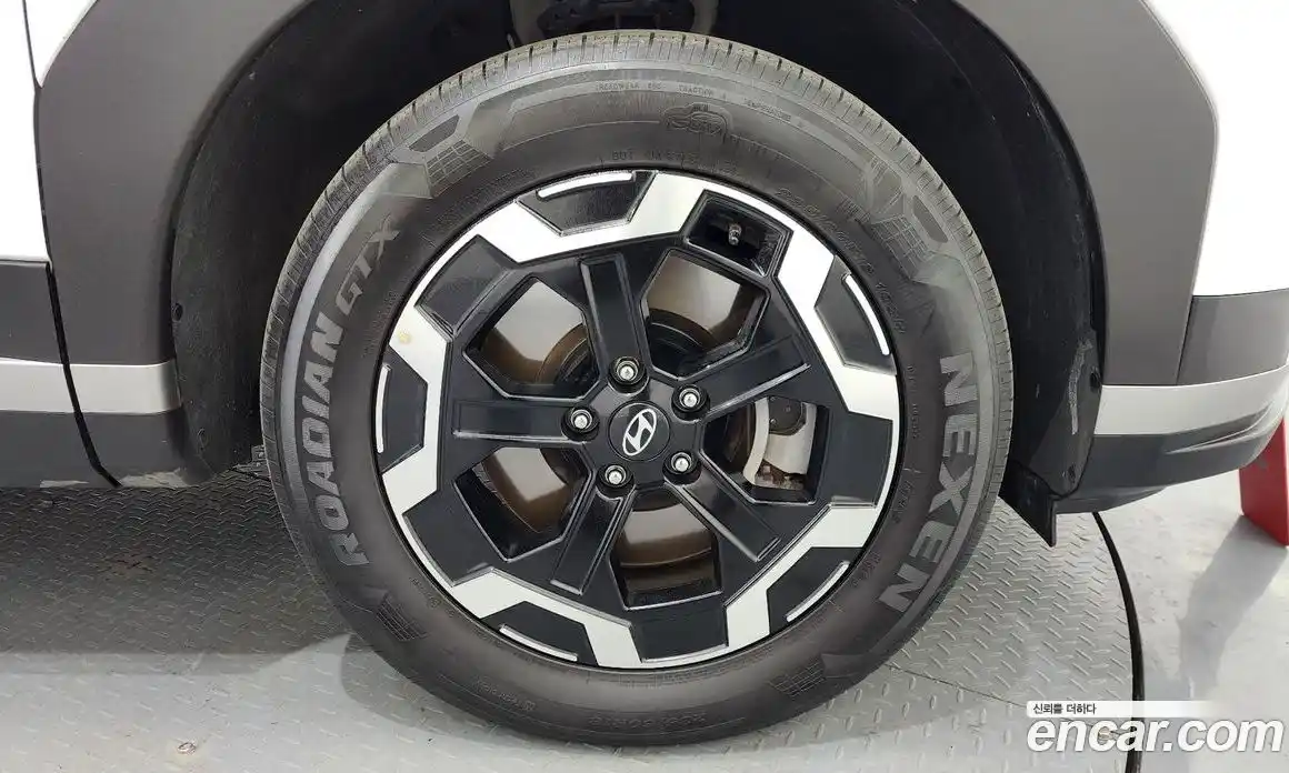 Hyundai Santa Fe 2024 2.5 Автомат в Москве № 125838, фото 17