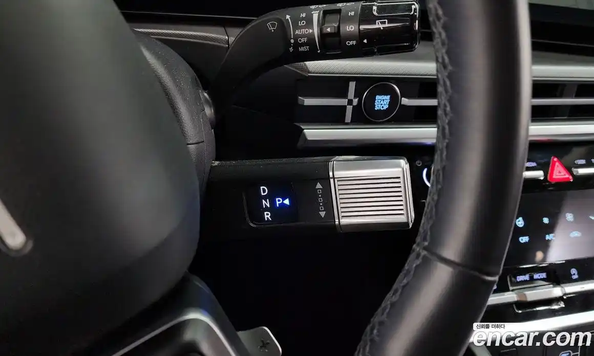 Hyundai Santa Fe 2024 2.5 Автомат в Москве № 125838, фото 6