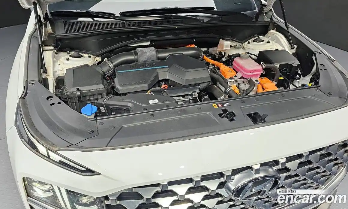 Hyundai Santa Fe 2022 1.6 Автомат в Москве № 126203, фото 20