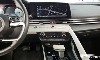 Hyundai Avante 2021 1.6 Автомат в Москве № 126987, миниатюра 11