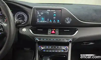 Hyundai Grandeur 2018 2.4 Автомат в Москве № 127470, миниатюра 12