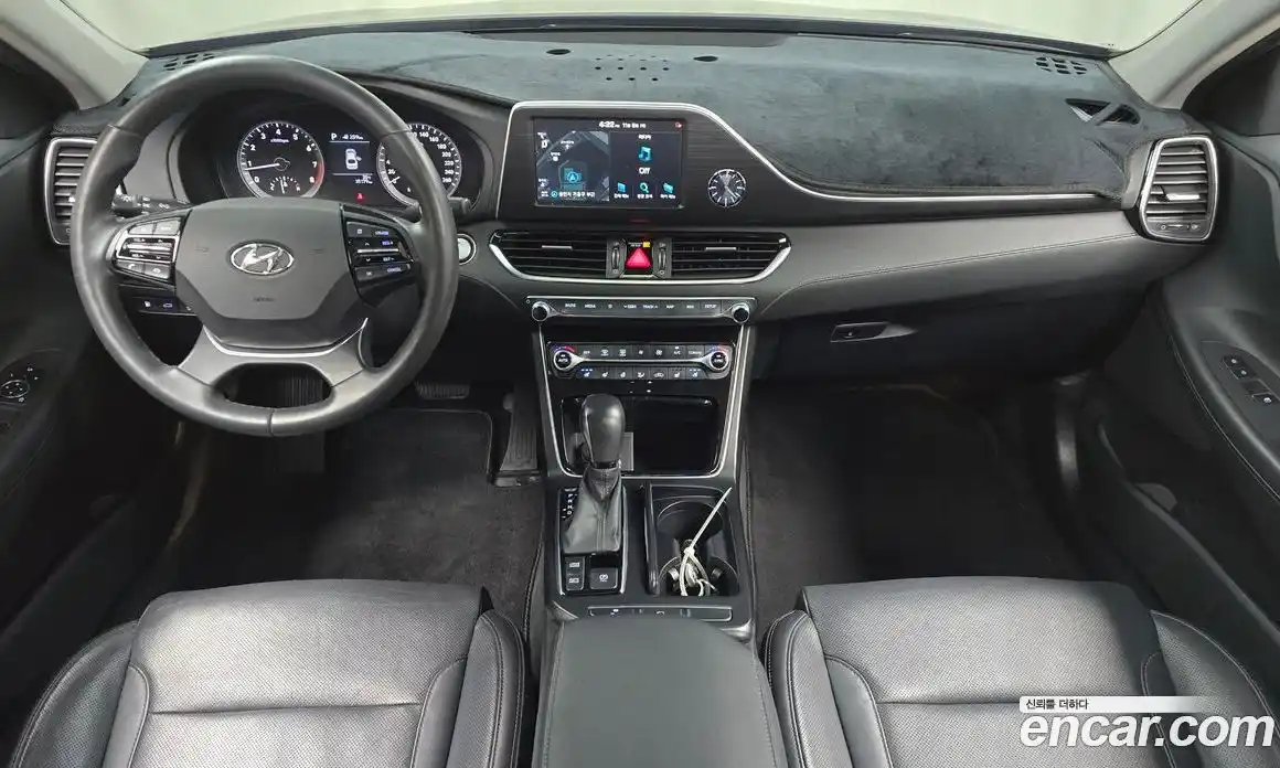 Hyundai Grandeur 2018 2.4 Автомат в Москве № 127470, фото 9