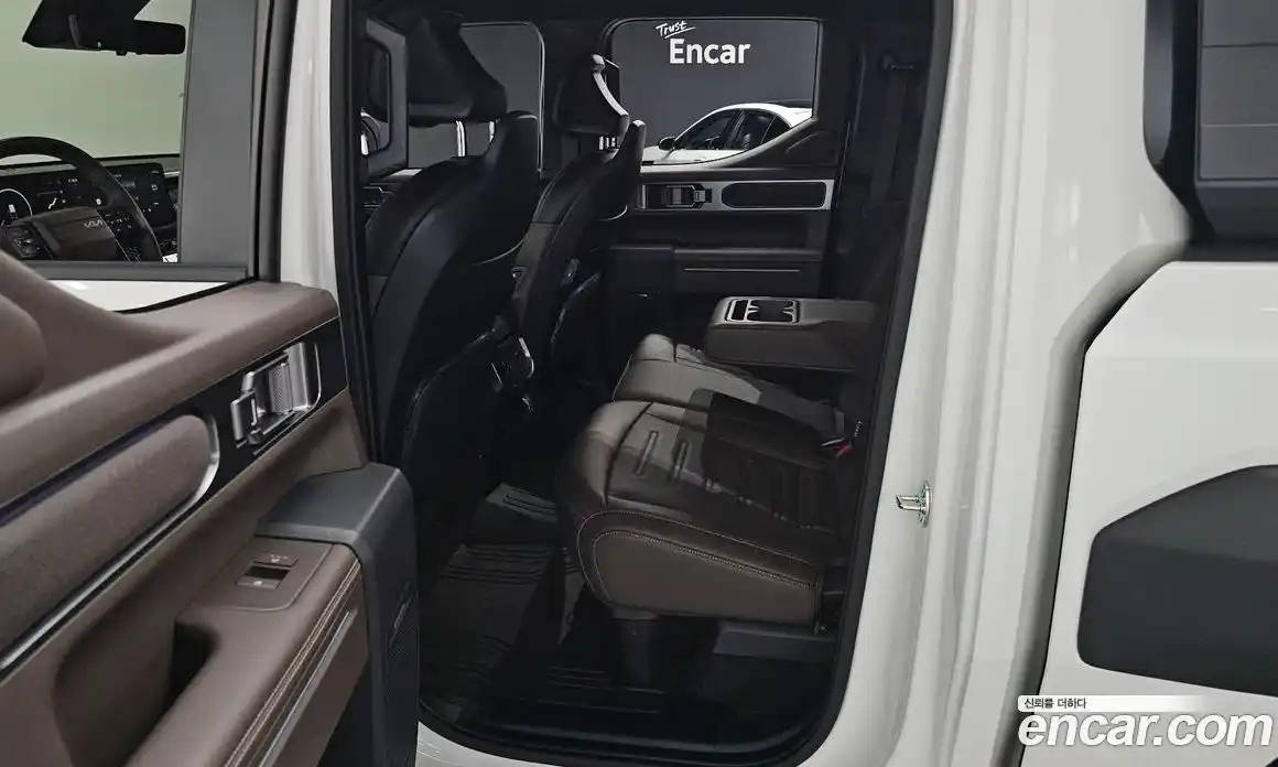 Kia Tasman 2026 2.5 Автомат в Москве № 127909, фото 4