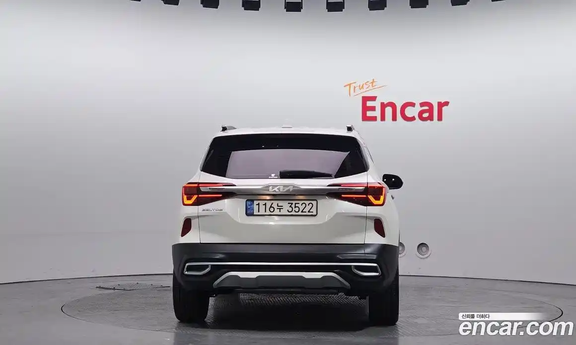 Kia Seltos 2023 1.6 Автомат в Москве № 128122, фото 13