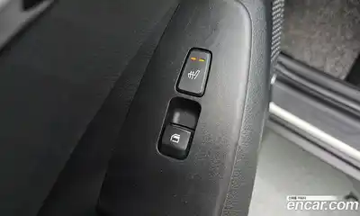 Kia Seltos 2023 1.6 Автомат в Москве № 128122, миниатюра 2