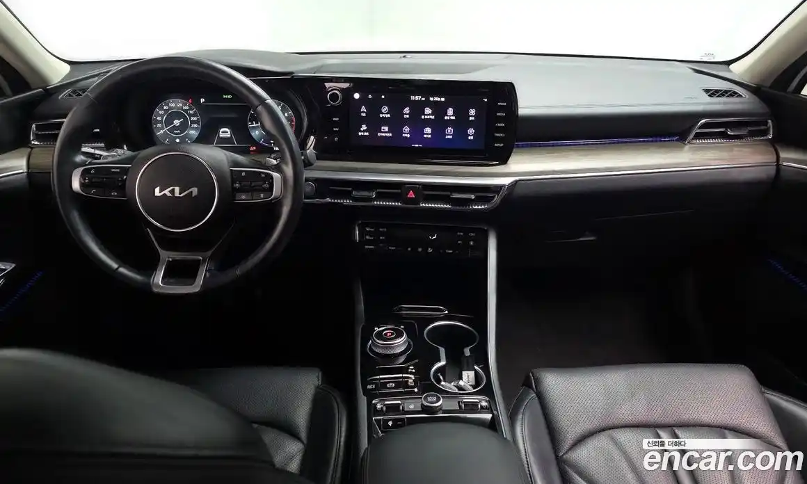 Kia K5 2023 2.0 Автомат в Москве № 131193, фото 3