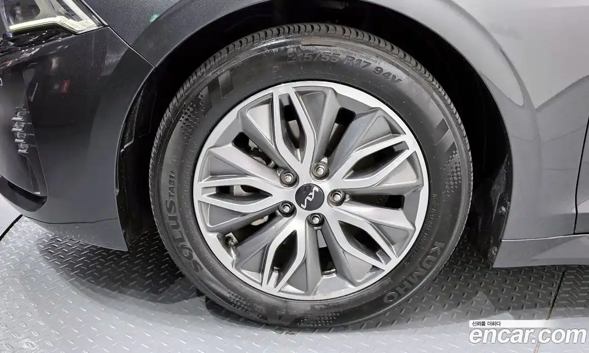 Kia K5 2023 2.0 Автомат в Москве № 131653, фото 18