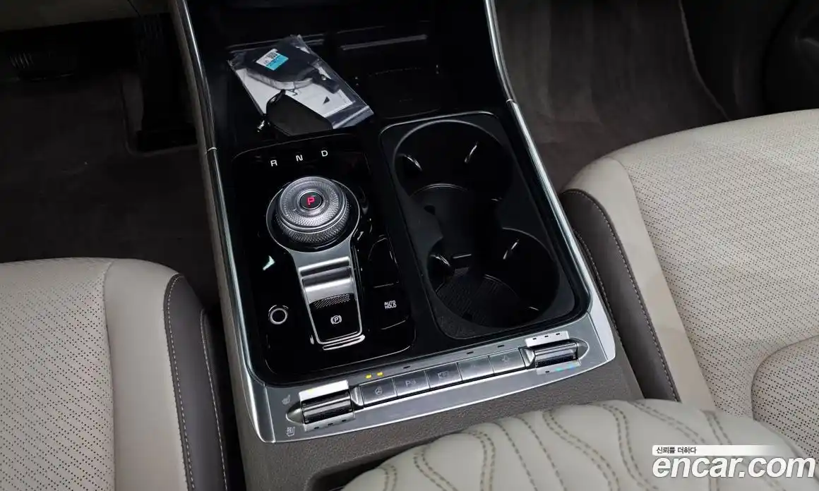 Kia Canival 2025 2.2 Автомат в Москве № 132038, фото 11